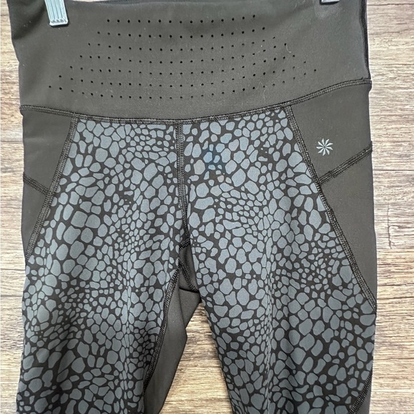 Athleta Black Patterned Leggings - Picture 6 of 8
